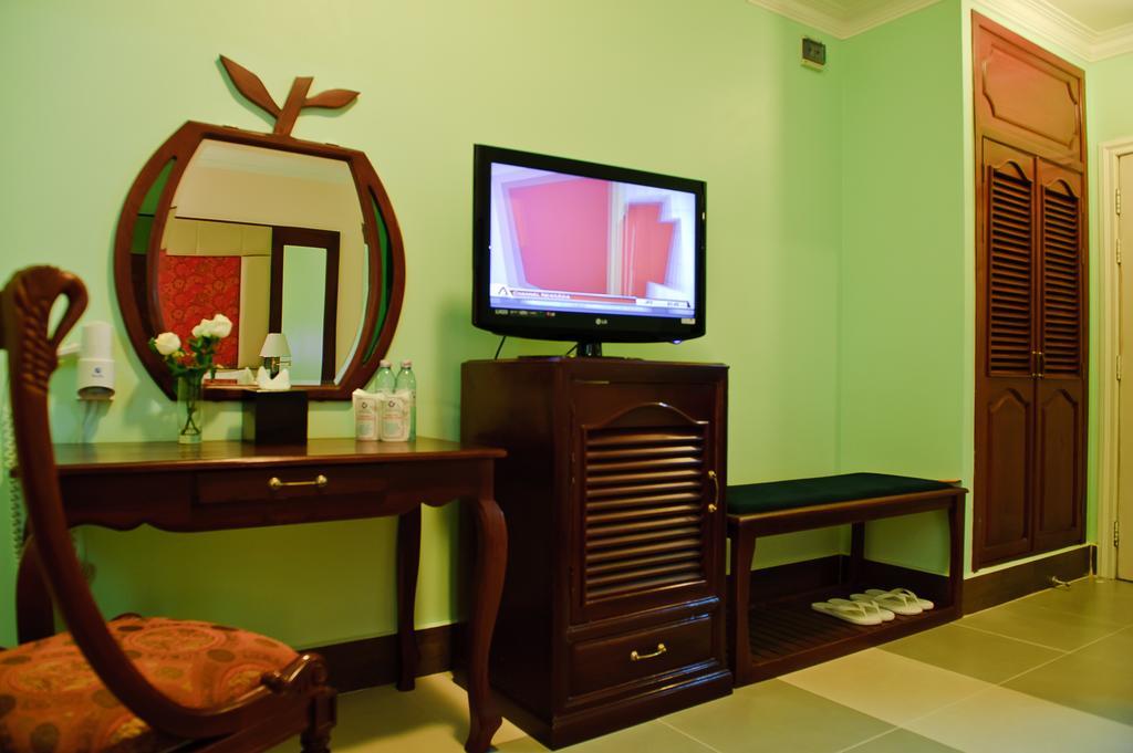 פנום פן Hotel Luxury World מראה חיצוני תמונה